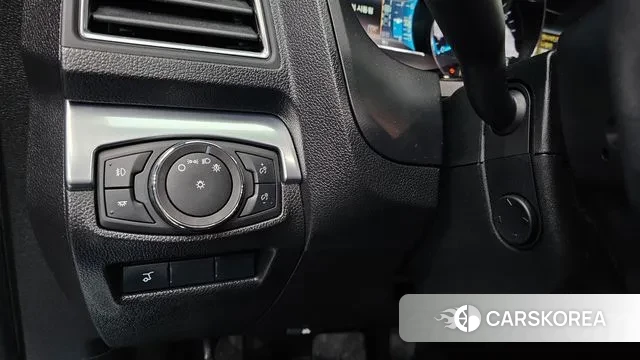 Ford Explorer id 3698828 из Кореи 8