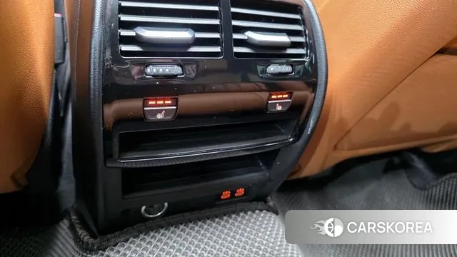 BMW 5 Series (G30) id 3701564 из Кореи 8