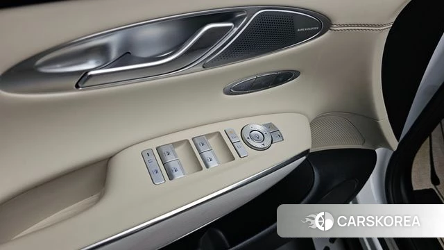 Genesis GV70 id 4612616 из Кореи 8
