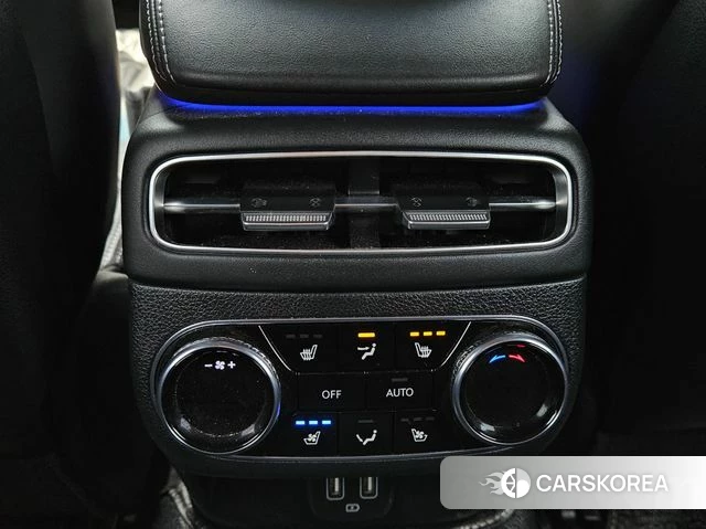 Genesis GV70 id 4274916 из Кореи 8