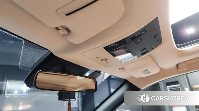 Lexus UX250h id 3330421 из Кореи 8