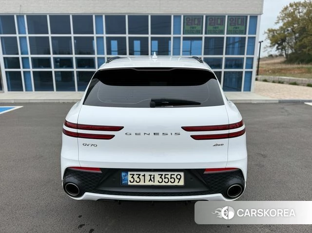 Genesis GV70 id 3965304 из Кореи 8