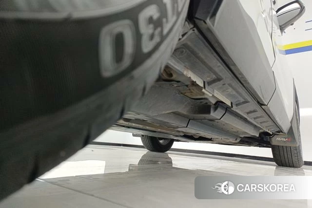 Toyota RAV4 Rongfang id 4273614 из Китая 8