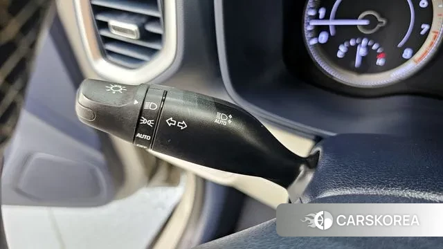 Hyundai Venue id 3004571 из Кореи 8