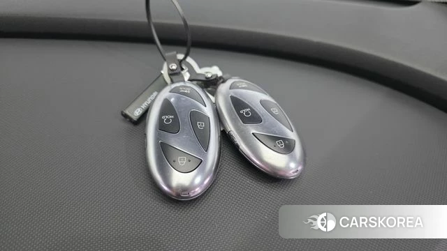 Hyundai The New Avante (CN7) id 4897769 из Кореи 8