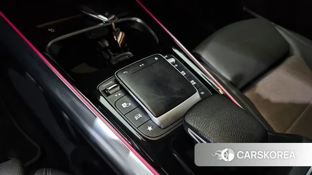 Mercedes-Benz EQA H243 id 3043333 из Кореи 8