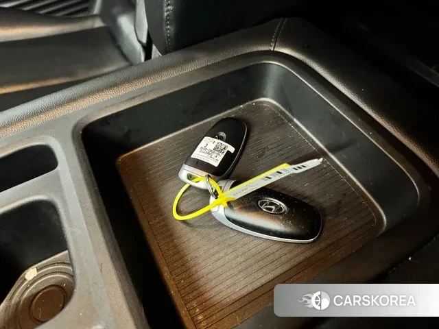 Hyundai Staria id 3518740 из Кореи 8