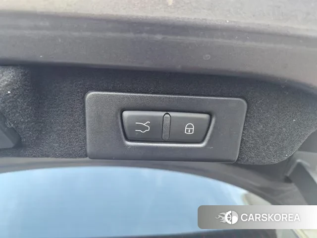 Maserati Ghibli id 3611908 из Кореи 8