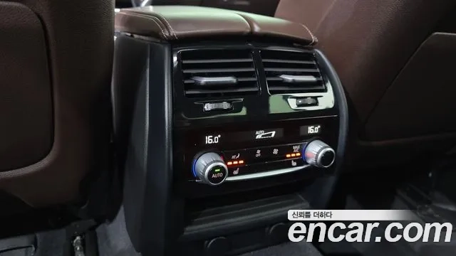 BMW 5 Series (G30) id 2928261 из Кореи 8