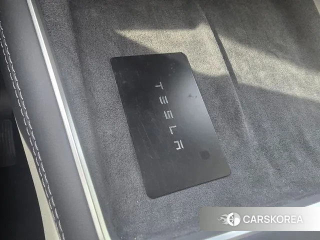Tesla Model Y id 3476550 из Кореи 8
