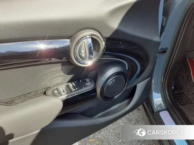 Mini Cooper S id 3322505 из Кореи 8