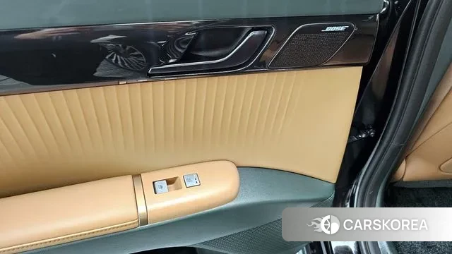 Hyundai Grandeur (GN7) id 3675144 из Кореи 8