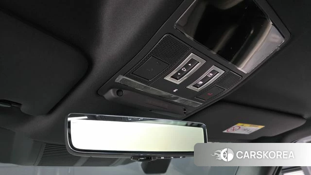 Land Rover Defender (L663) id 3952522 из Кореи 8