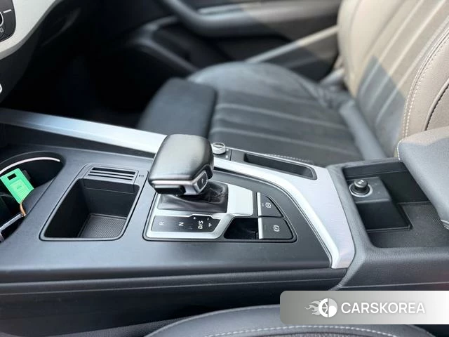 Audi A4L id 4313718 из Китая 8