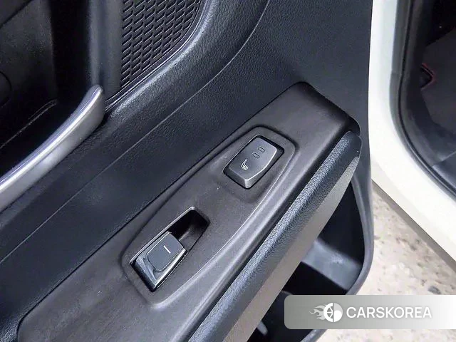 Ssangyong Beautiful Korando id 3258420 из Кореи 8