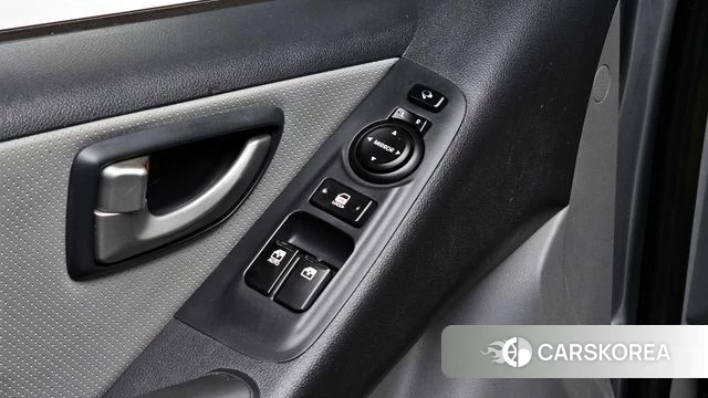 Hyundai The New Grand Starex id 3899080 из Кореи 8