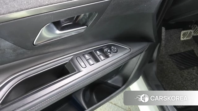 Peugeot 5008 second generation id 4693998 из Кореи 8