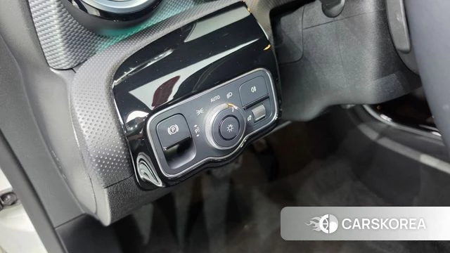 Mercedes-Benz A-Class W177 id 4835603 из Кореи 8