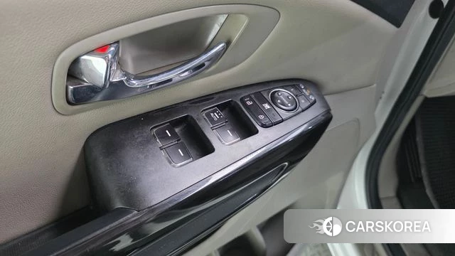 Kia The New Carnival id 4563044 из Кореи 8