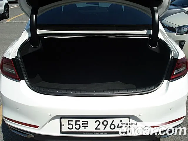 Hyundai Grandeur IG id 2690347 из Кореи 8