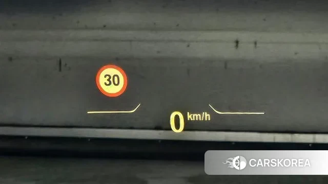 BMW 1 Series (F40) id 3036304 из Кореи 8