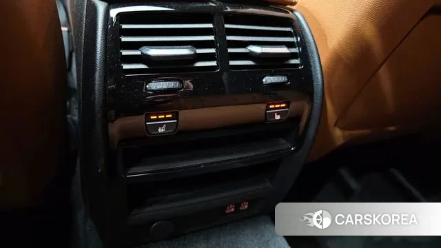 BMW 5 Series (G30) id 3473023 из Кореи 8