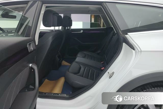 Volkswagen CC id 4207281 из Китая 8