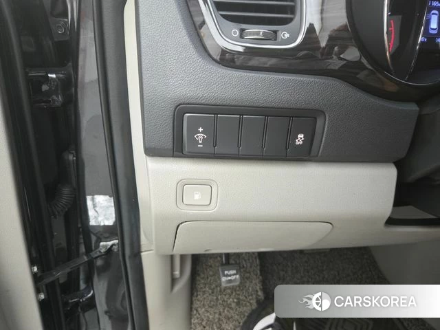 Kia The New Carnival id 4794580 из Кореи 8