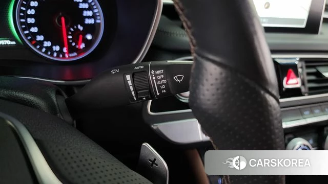 Genesis G70 id 3955498 из Кореи 8