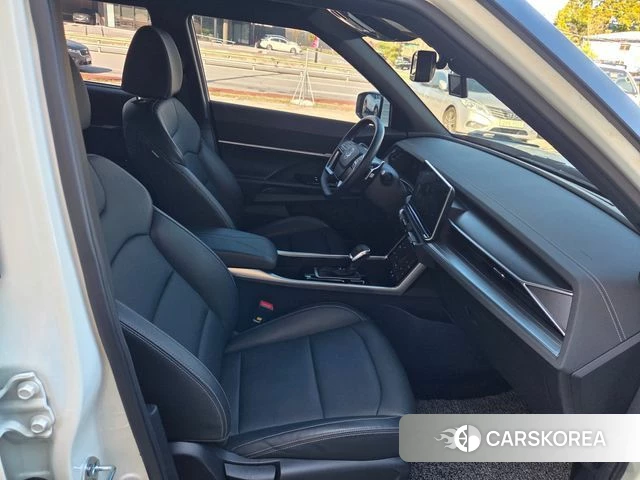 Ssangyong Torres id 4834905 из Кореи 8