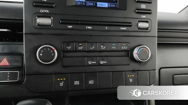 Hyundai Staria id 4395937 из Кореи 8