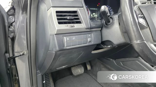 Ssangyong Rexton Sports Cannes id 4525589 из Кореи 8
