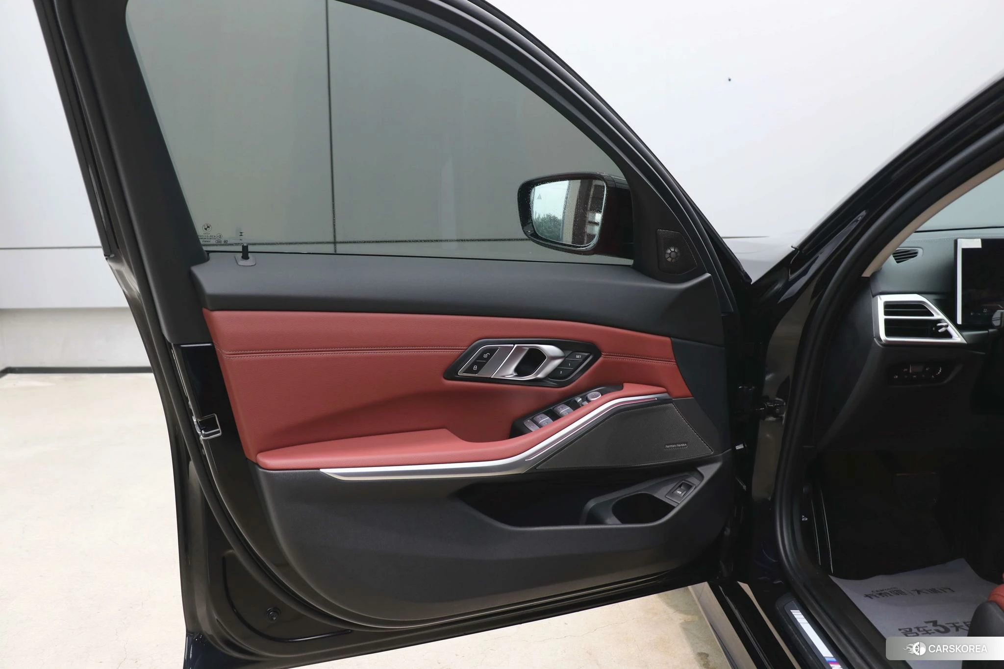 BMW 3 series id 4419279 из Китая 8