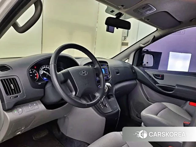 Hyundai The New Grand Starex id 3595404 из Кореи 8