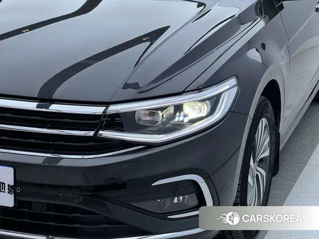 Volkswagen Bora id 4263107 из Китая 8
