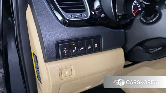 Kia The New Carnival id 3789569 из Кореи 8