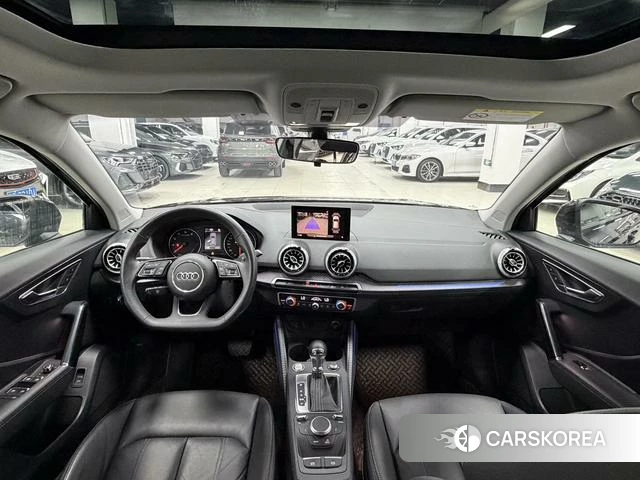 Audi Q2L id 4263298 из Китая 8