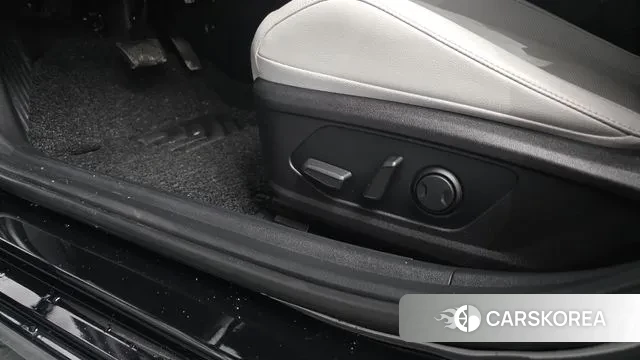 Hyundai Avante (CN7) id 3702846 из Кореи 8