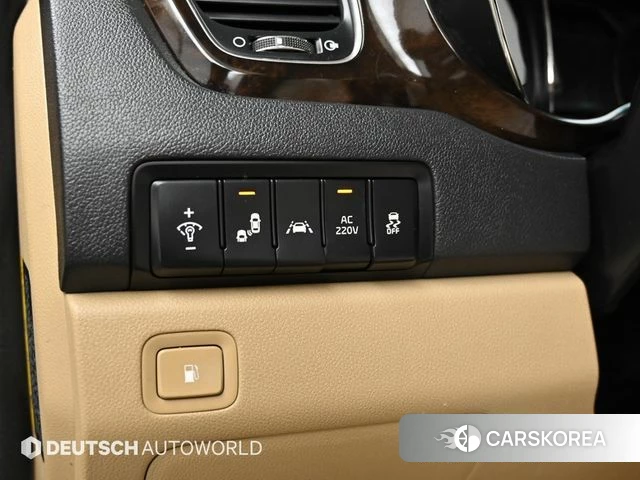 Kia The New Carnival id 4188341 из Кореи 8