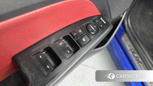 Hyundai Avante AD id 3886315 из Кореи 8