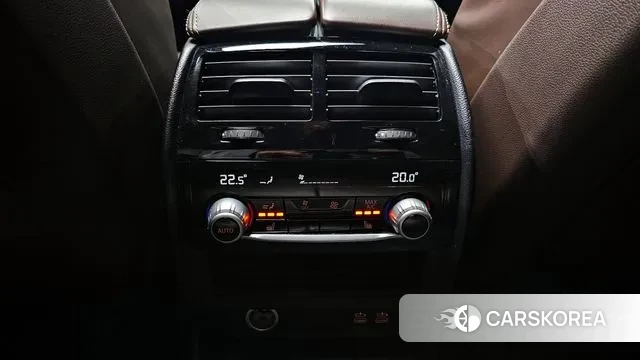 BMW 5 Series (G30) id 3626379 из Кореи 8