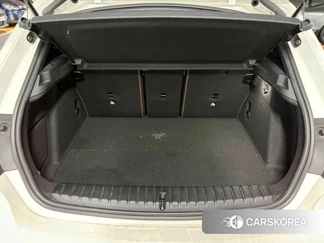 BMW 1 Series (F40) id 3813308 из Кореи 8