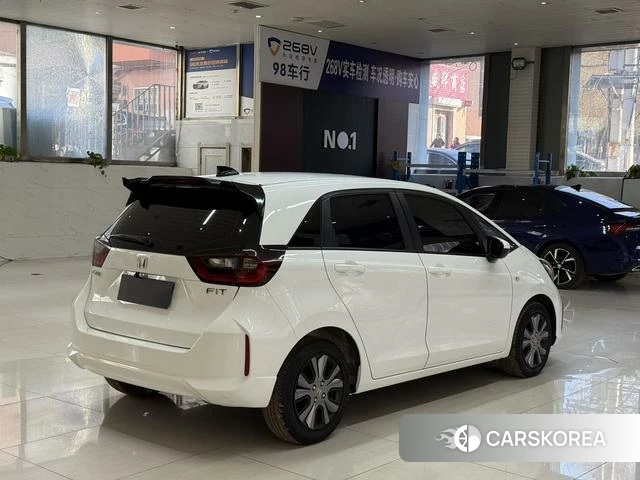 Honda Fit id 4257094 из Китая 8