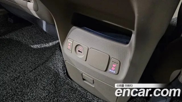 Kia The New Carnival id 2282472 из Кореи 8