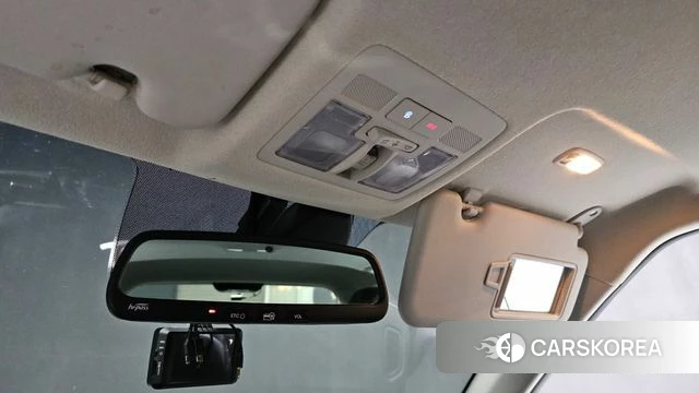 Hyundai Venue id 4502195 из Кореи 8