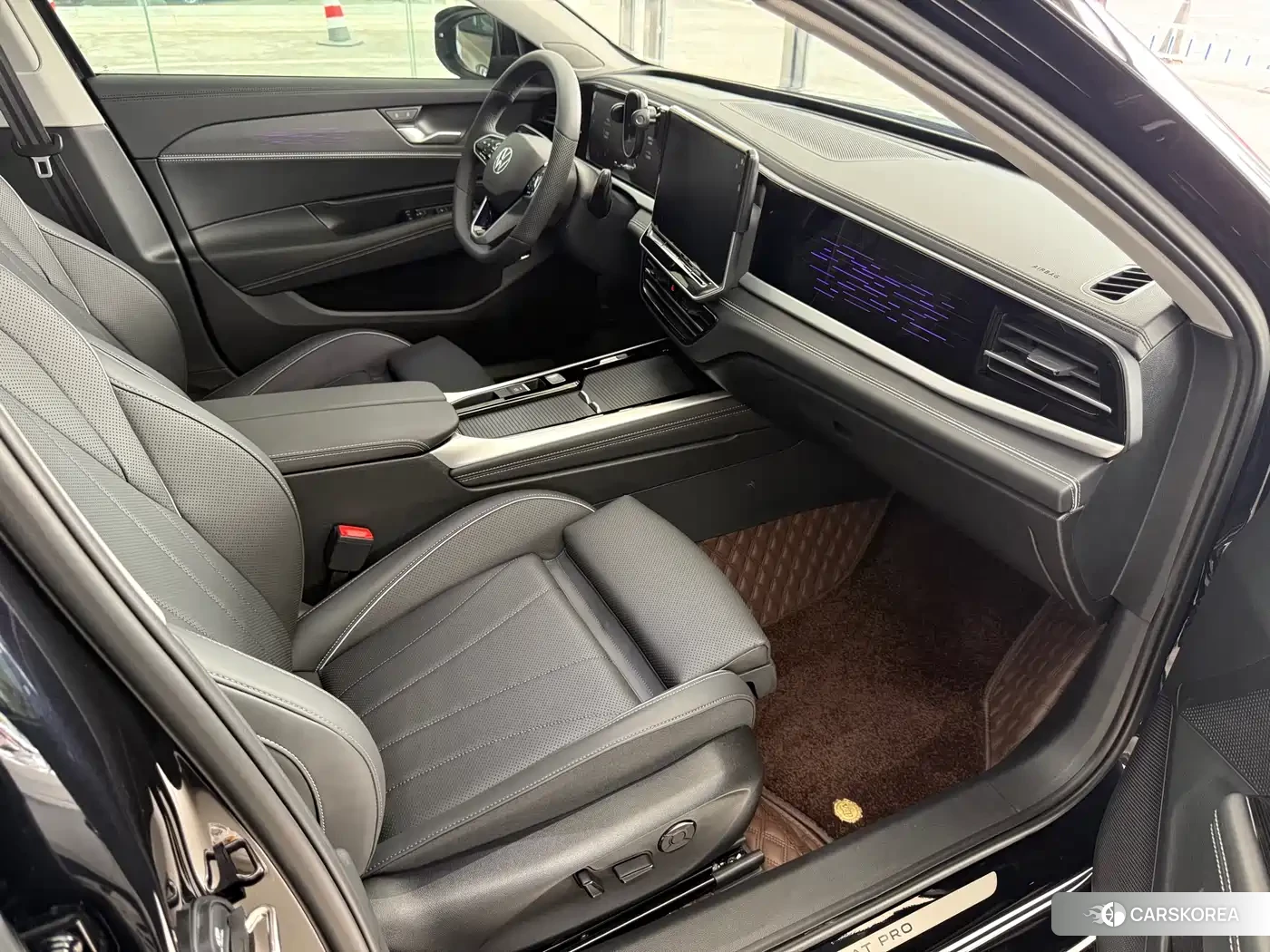 Volkswagen Passat id 4548198 из Китая 8