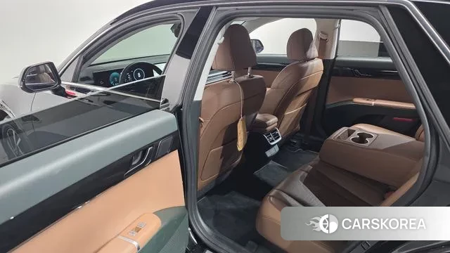 Hyundai Grandeur (GN7) id 3716517 из Кореи 8