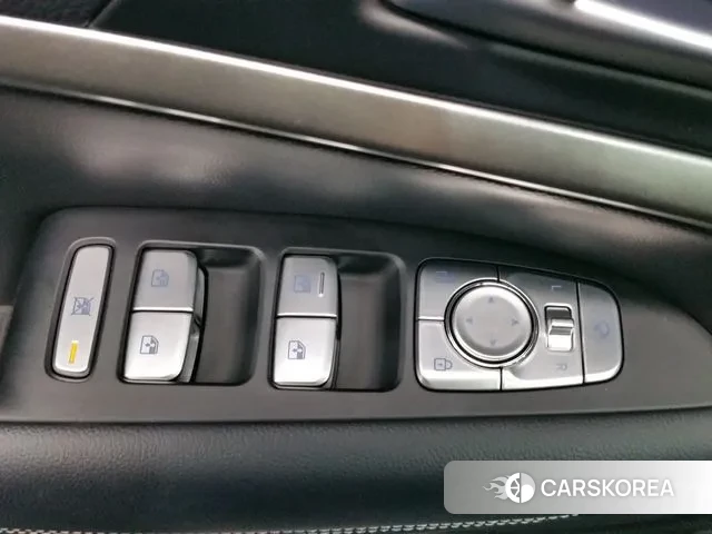 Genesis The New G70 id 2925098 из Кореи 8