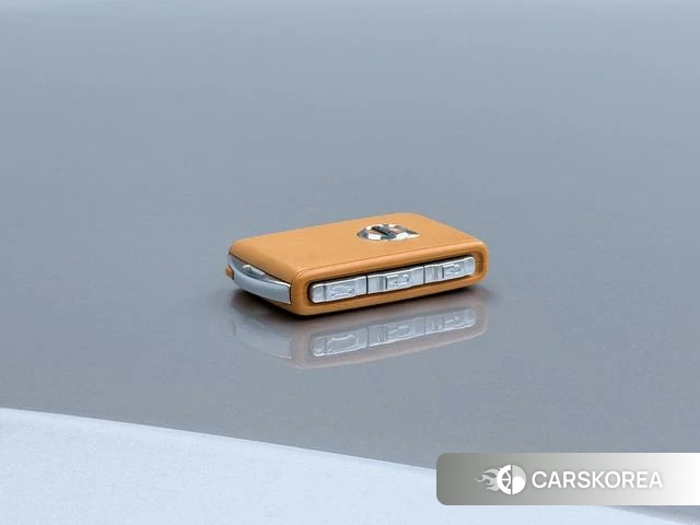 Volvo S60 id 3902213 из Китая 8