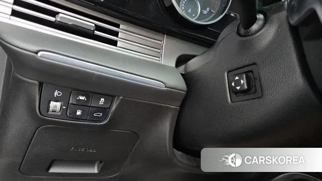 Hyundai The New Grandeur IG id 3038257 из Кореи 8